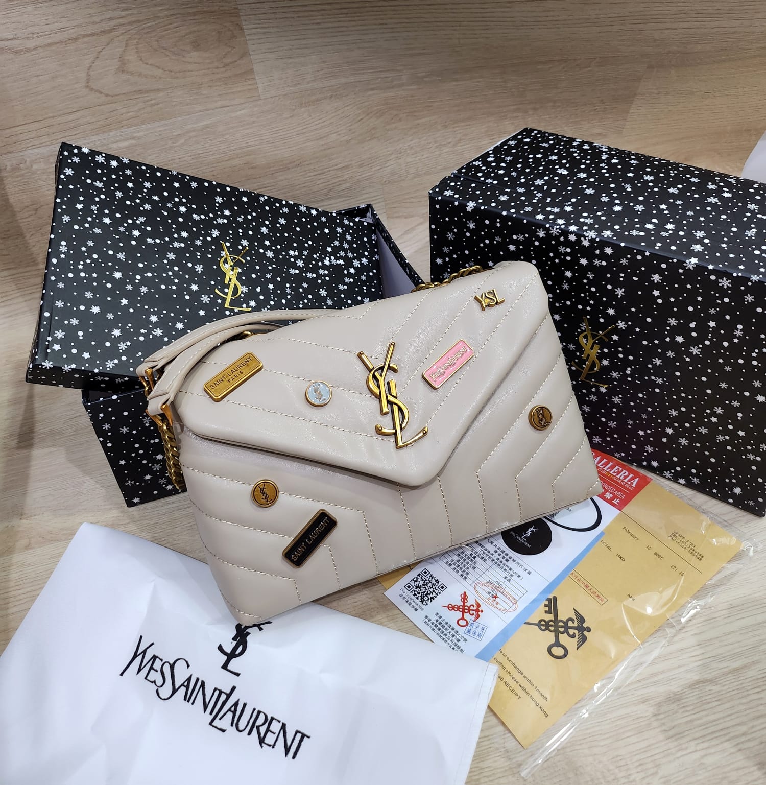 Yves Saint Laurent  (YSL)